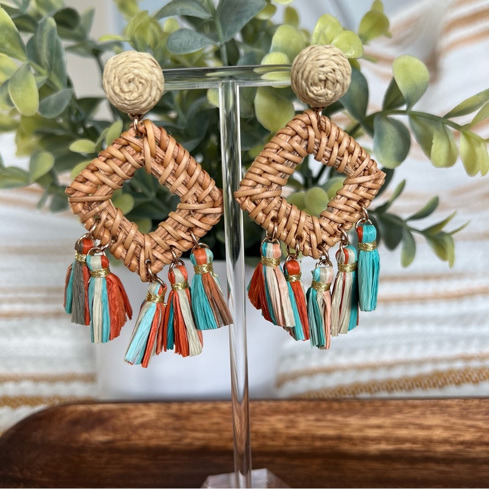 Diamond Braided‎ Rattan Raffia Tassel Earring - Picture 5 of 7